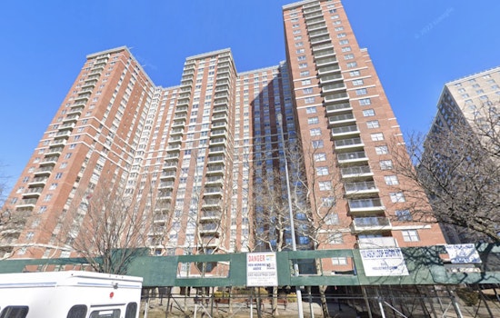 Co-op City Tower Erupts In Flames As Smoke Blankets Bronx Block