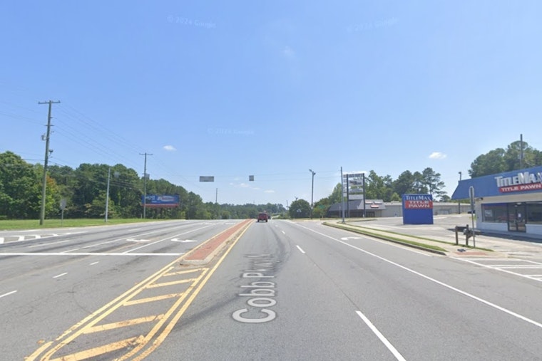 Cobb Parkway Chaos As Pickup Slams Into Packed Marietta School Bus