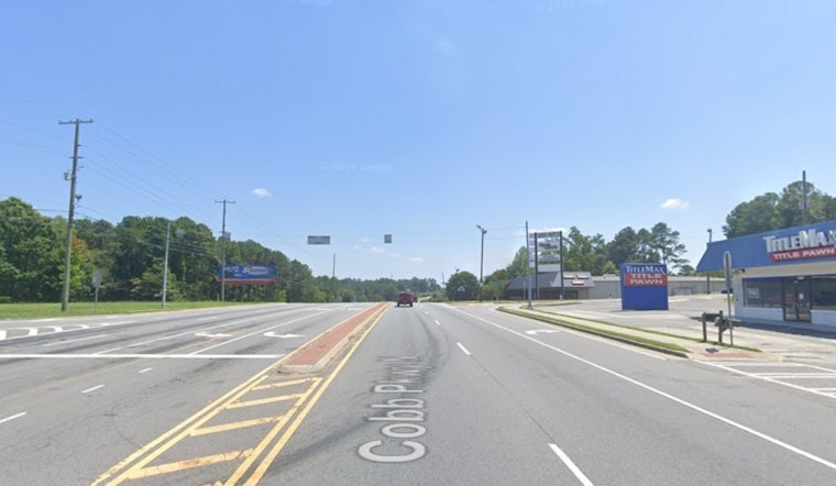 Cobb Parkway Chaos As Pickup Slams Into Packed Marietta School Bus