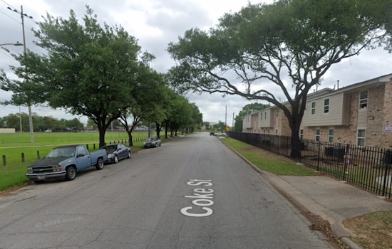 Coke Street Courtyard Killing, Houston Cops Hunt Trio In Fifth Ward