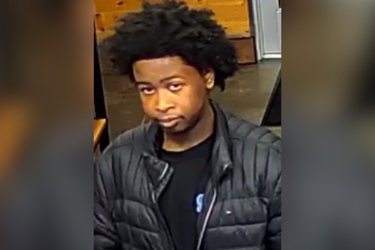 Columbus Cops Seek Gunman After Teens Held Up on Red Carnation Drive