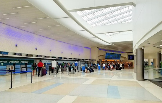 Columbus Fliers Asked To Chip In For Unpaid TSA Crews
