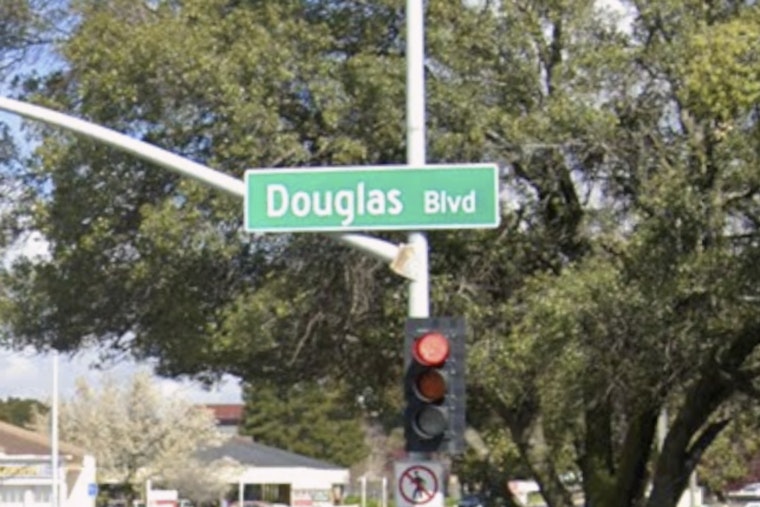 Commuters Rejoice as Peet's Plots New Perk-Up on Douglas Boulevard