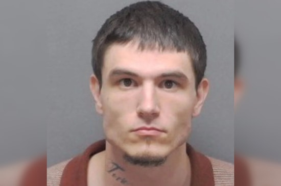 Cops Hunt San Antonio Man Accused Of Choking Woman And Faking 911 Call