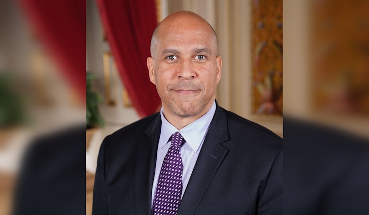 Cory Booker Brings $7 Trillion Tax Gambit to St. Louis Pulpit