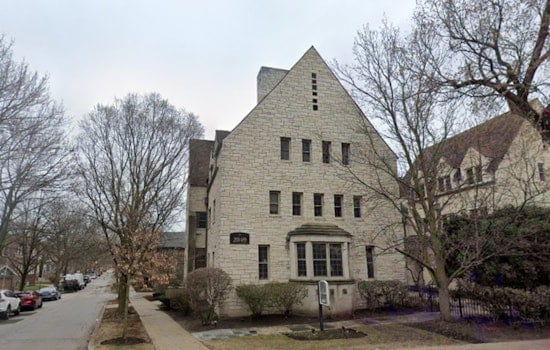 Cradle Building in Evanston Listed for Sale