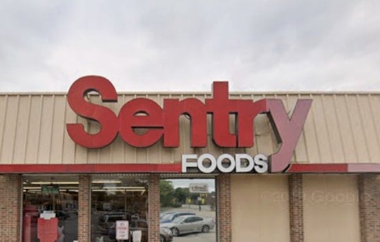 Critters Close Aisles At Milwaukee Sentry As Inspectors Move In