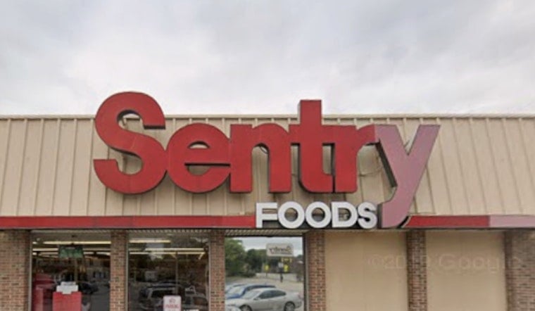Critters Close Aisles At Milwaukee Sentry As Inspectors Move In