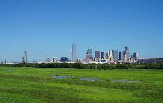 Dallas Sizzles, Then Shivers: 80s by Day, 30s by Dawn