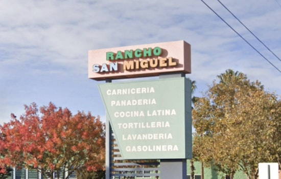 Dawn Dash On Hammer Lane As Shoppers Swarm New Rancho San Miguel Market