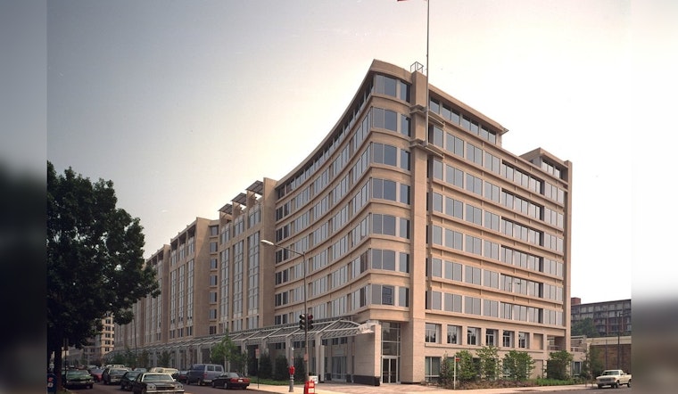 Daytime Fireball Rocks Houston, Rattles Homes Across Suburbs