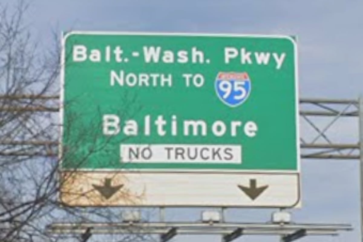 BW Parkway Crash Near Greenbelt Road Kills One, Injures Three