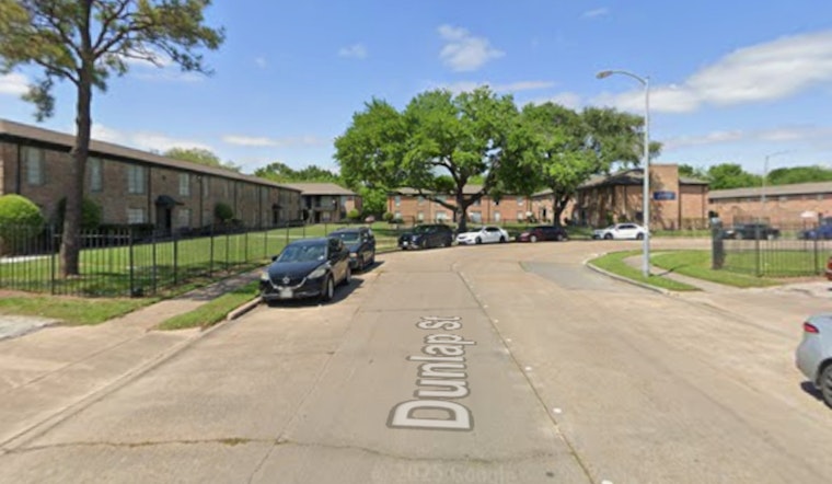 Decomposed Body in Southwest Houston Apartment Triggers Murder Investigation