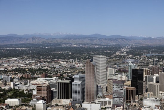 Denver Sizzles Into 70s as Winds Stoke Fire Fears