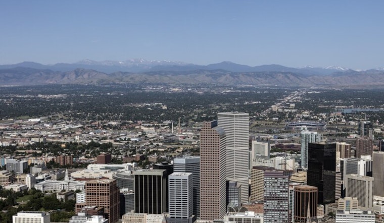 Denver Sizzles Into 70s as Winds Stoke Fire Fears