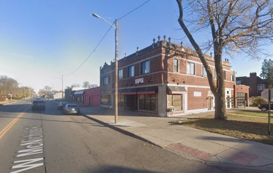 Detroit Family Brings Wildemere Bar And Grill To Life In Long-Vacant Martin Park Corner