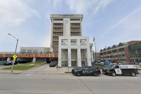 Door Jigglers Rattle Harambee as Neighbors Scramble to Lock Down Blocks