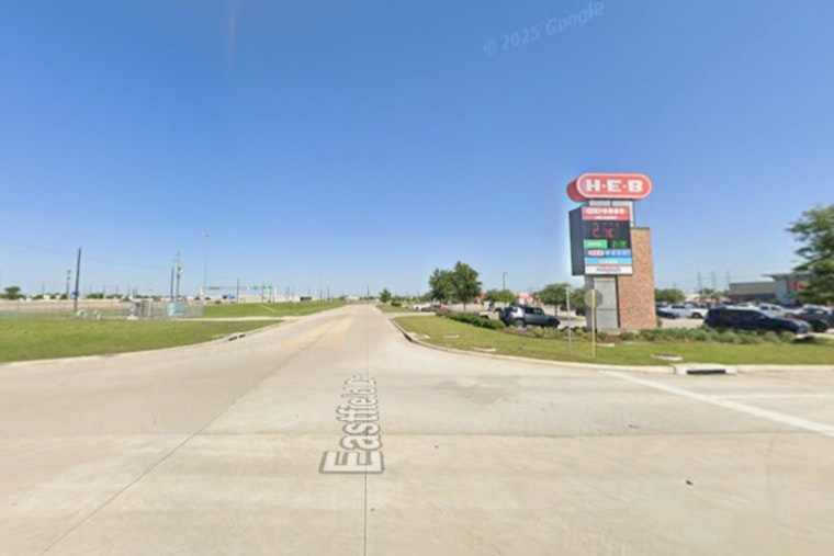 Double Drive-Thru Inbound, P. Terry's Lines Up Baybrook East Burger Stop By 2027