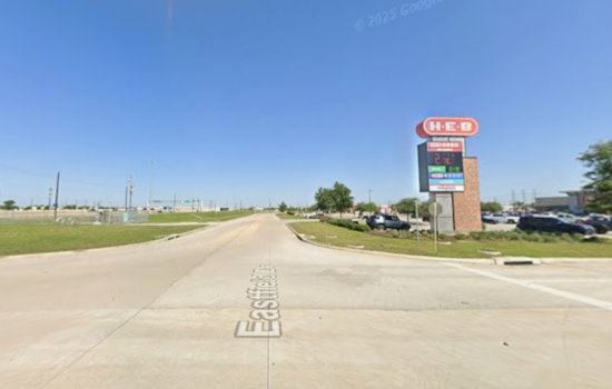 Double Drive-Thru Inbound, P. Terry's Lines Up Baybrook East Burger Stop By 2027