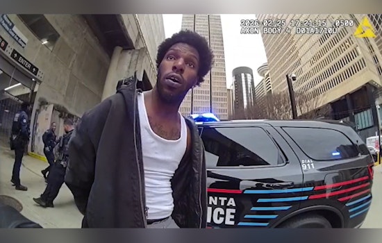Downtown Atlanta Chase Ends After Suspect Tosses Gun, Drugs