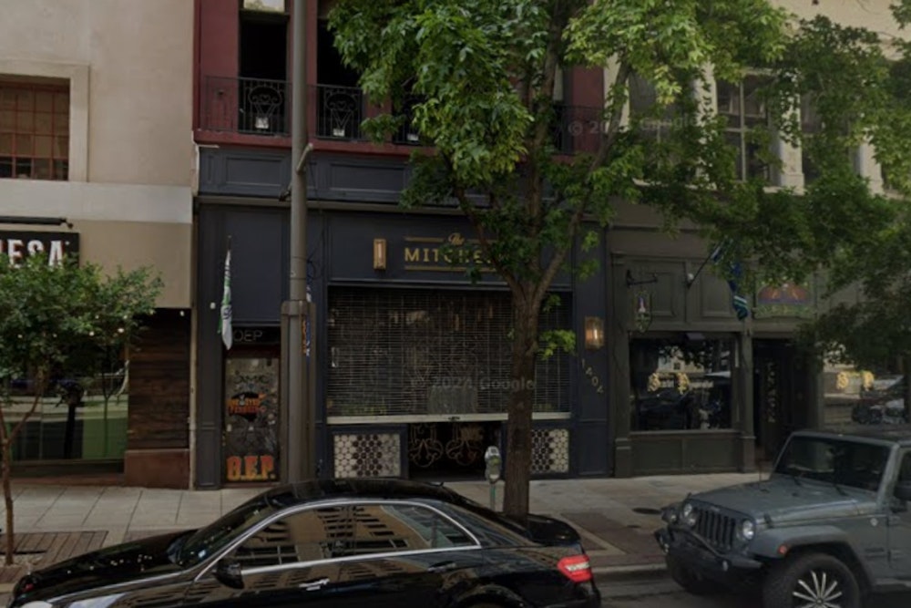 Downtown Dallas Main Street Bars Call It Quits as Buildings Go Up for Sale