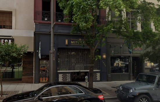 Downtown Dallas Main Street Bars Call It Quits as Buildings Go Up for Sale