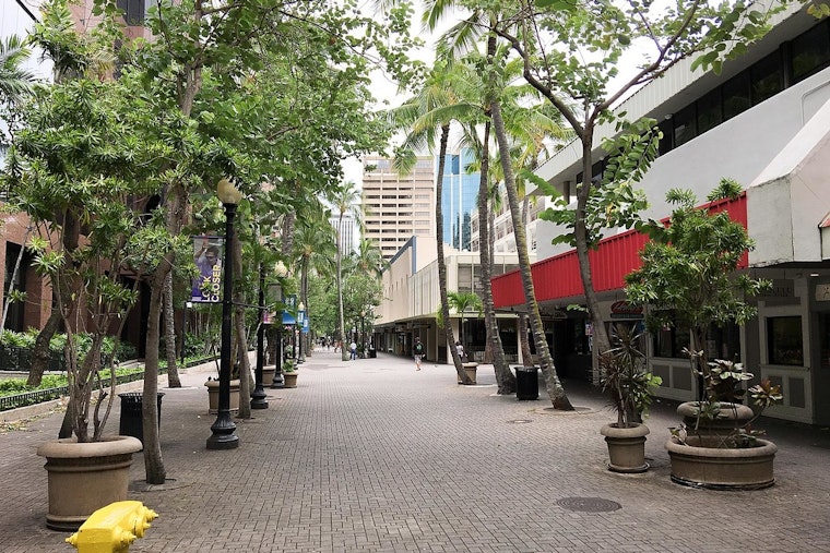 Downtown Honolulu’s St. Patrick’s Day Storms Back to Fort Street Mall