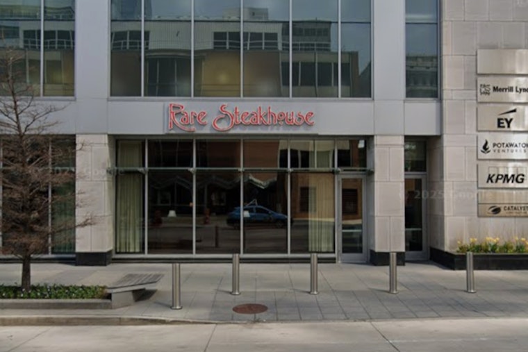 Downtown Stunner As Rare Steakhouse Suddenly Shuts Milwaukee Flagship