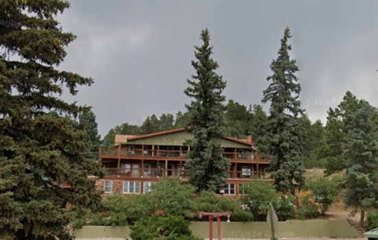 Drinks, Tunes and Banana Pudding Hit Green Mountain Falls Lodge