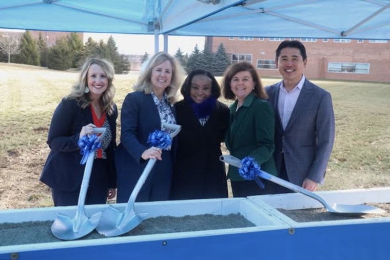 Dublin Digs Deep for $255 Million Hospital Tower Bet