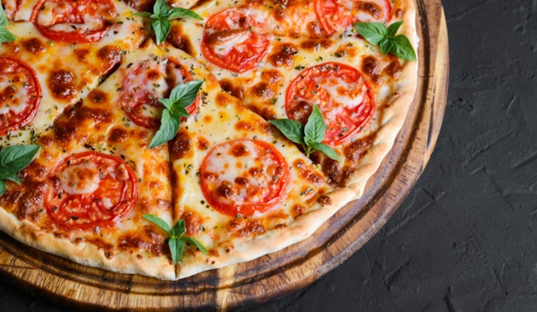 Spice Hits The Slice As Indian Fusion Pizza Heats Up Greenfield