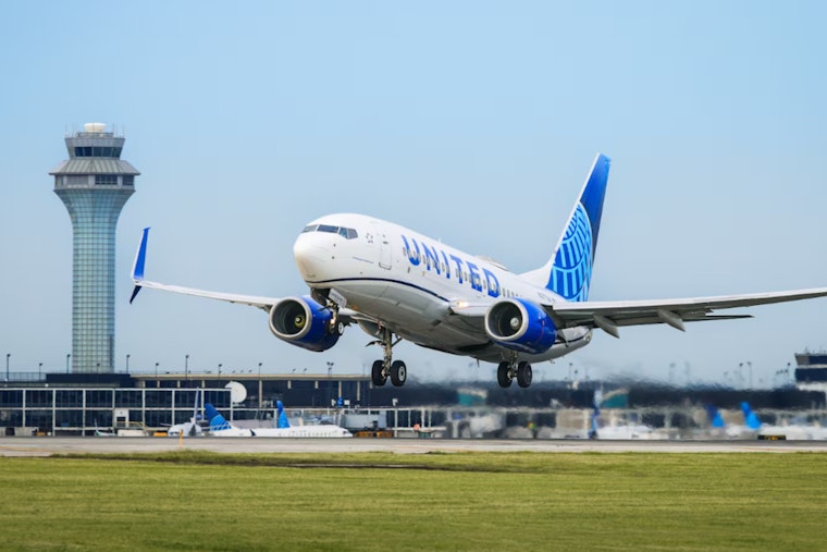 Durbin and Duckworth to FAA: Fix O'Hare Tower Crunch or Cut Flights