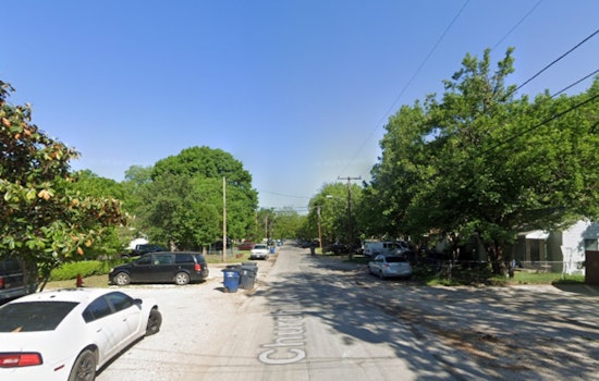 East Dallas Firefighters Pull Four From Burning Churchill Avenue Home