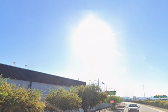 East Winds Whip Phoenix As Valley Sizzles Into Mid‑90s Saturday