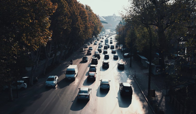 Eastside Drivers Turn Seattle Freeways Into Rolling Rally for Strikes on Iran