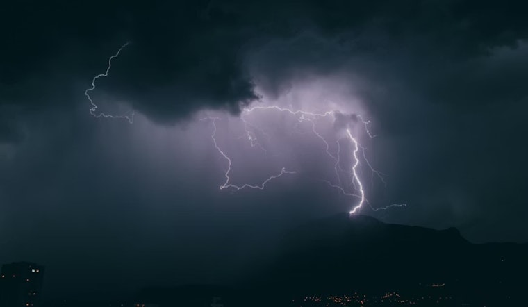 El Paso Commute Soaked As Tuesday Storms Muscle In