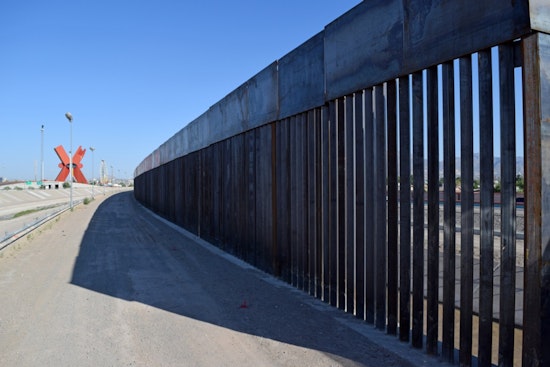 El Paso ER Doc Blasts Border Wall Politics for Bloody Surge in Injuries