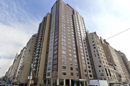 Eliot Spitzer’s Fifth Ave Condo Dream Stalled by 89-Year-Old Holdout