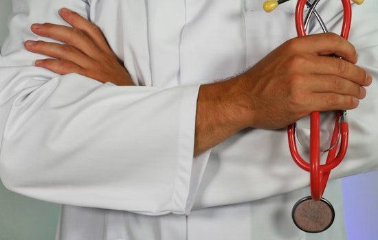 Epstein’s Manhattan Doctor Shown the Door at Swanky Concierge Clinics