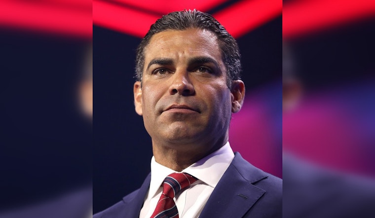 Ex-Miami Mayor Suarez Snags Alpha Wave Power Post Amid Abu Dhabi Cash Surge