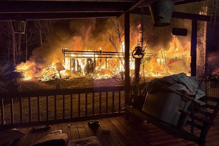 Fannin County Shop Inferno Guts Garage, Scorches Home Next Door