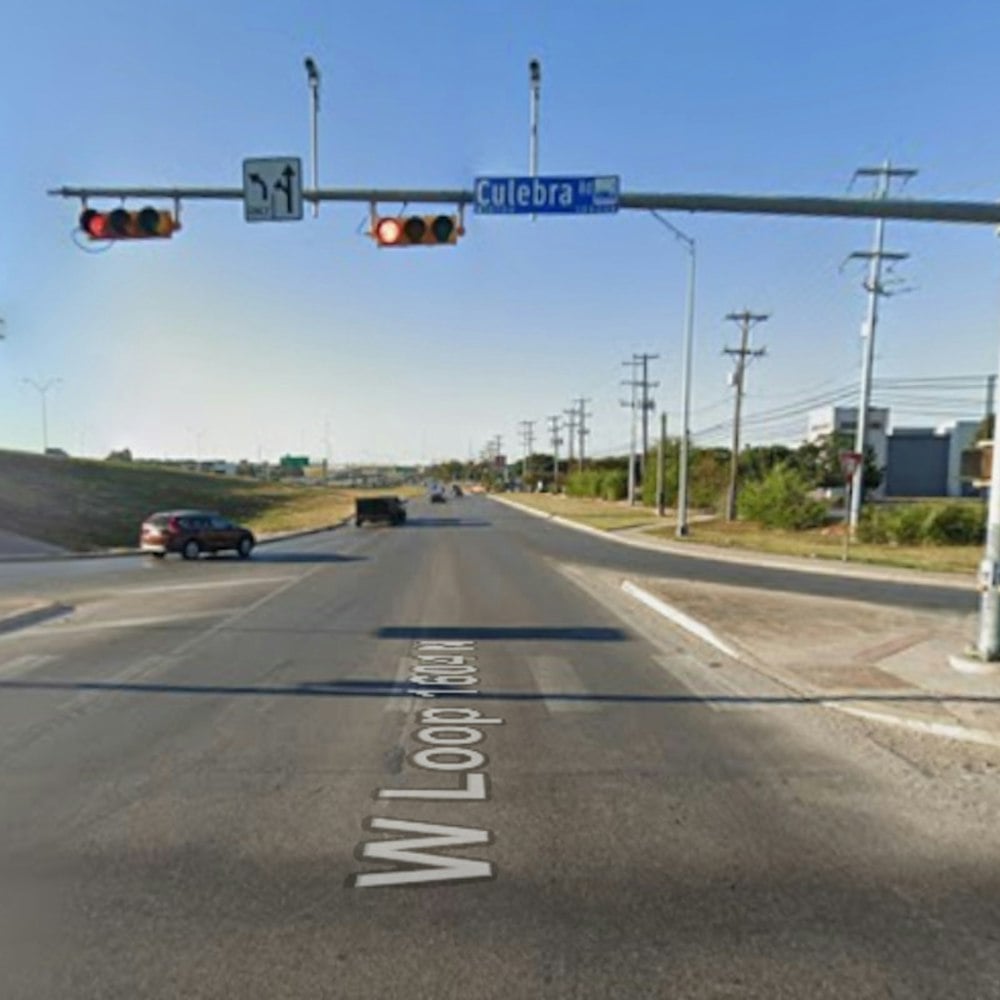 Far Westside Left Fry And Dry As Fatburger Vanishes Overnight