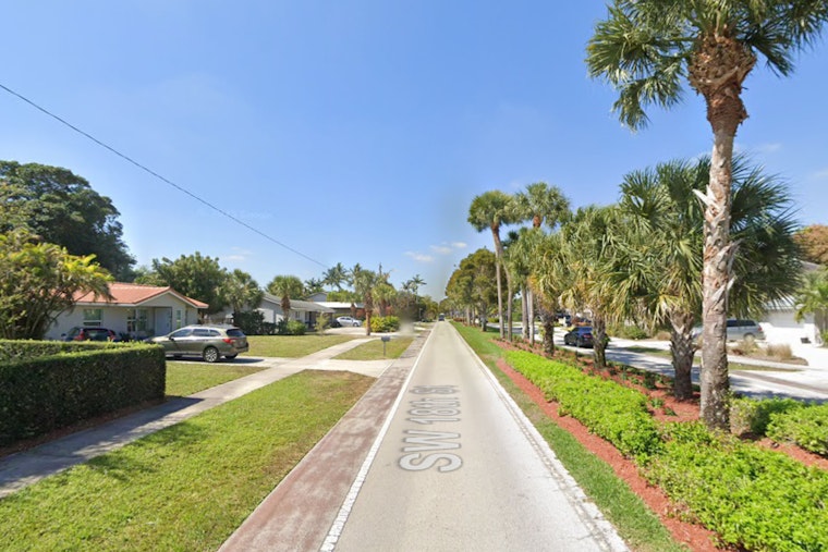 FBI Morning Operation Chokes Off Streets In Quiet Boca Enclave