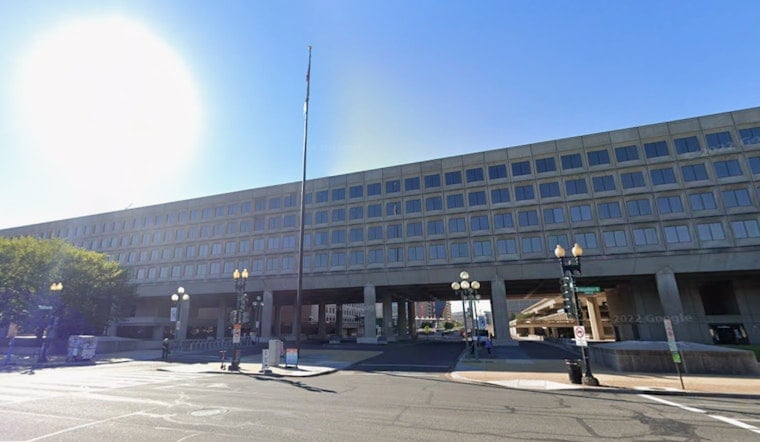 Feds Drop $1.9B To Turbocharge America’s Aging Power Grid