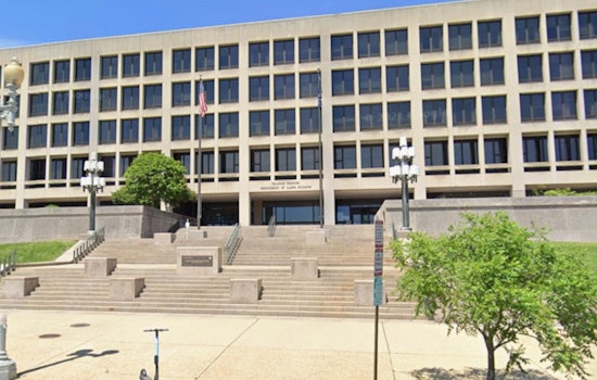 Feds Open 401(k) Floodgates To Private Equity And Crypto