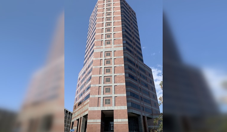 Feds Push Back Protesters Outside Roybal Federal Building