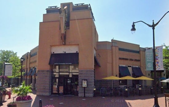 Flame-Fired Greek Hotspot EVOO Set To Ignite Legacy Village In Lyndhurst