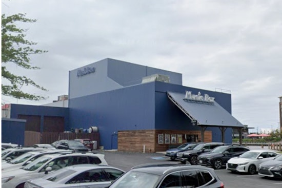 Flats Favorite Music Box Supper Club Hands Keys To The Staff