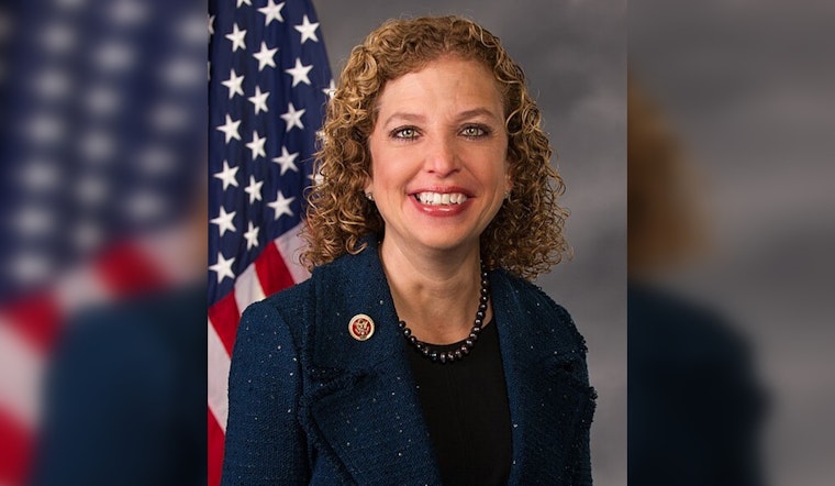 Florida Dem Teams With Iowa Republican in Bold Bid to Slash IVF Bills