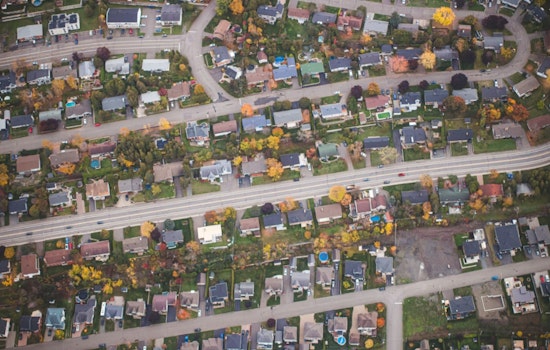 Florida House Hunters Blindsided as HOA Bills Pack Most Listings